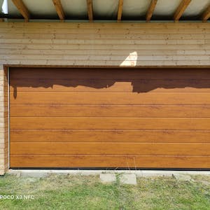 Brama Garażowa Hormann Przetłoczenia M Decocolor Golden Oak