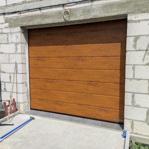 Brama Garażowa Hormann RenoMatic 2021 Przetłoczenia M Decocolor Golden Oak